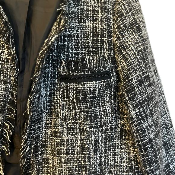 Sandro Tweed Long Jacket Black Boucle Blazer Fringe Collarless Classic Size L - Picture 5 of 12